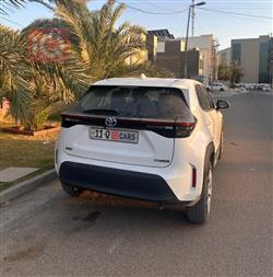 تويوتا يارس كروس